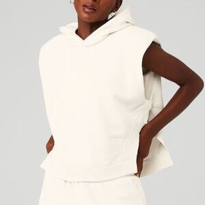 Alo Women's Cream Sleeveless Hoodie